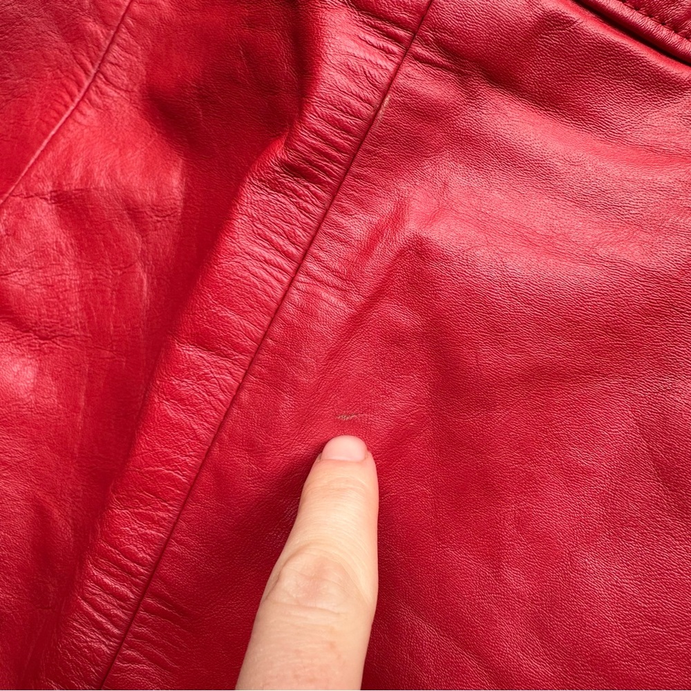 Vintage Red Leather Midi Pencil Skirt Made in USA Size 11/12 - Picture 15 of 15